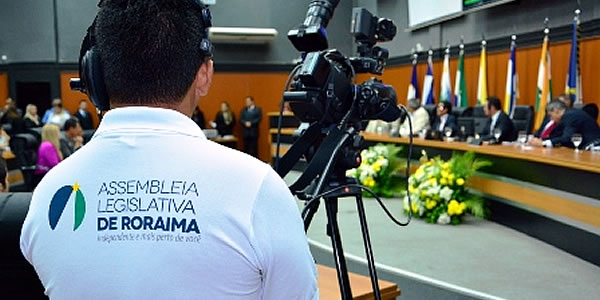 Presidente da ASTRAL, Wanderley Oliveira participa de seminário e comemorações aos três anos da TVAL-RR