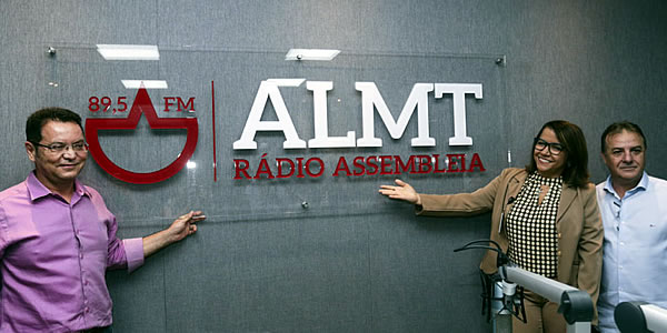 Em ato solene, rádio 89,5 FM ALMT anuncia ampliação da grade de programação por Termo de Cooperação Técnica com a Rede Legislativa de Rádios e TVs Legislativas Digitais
