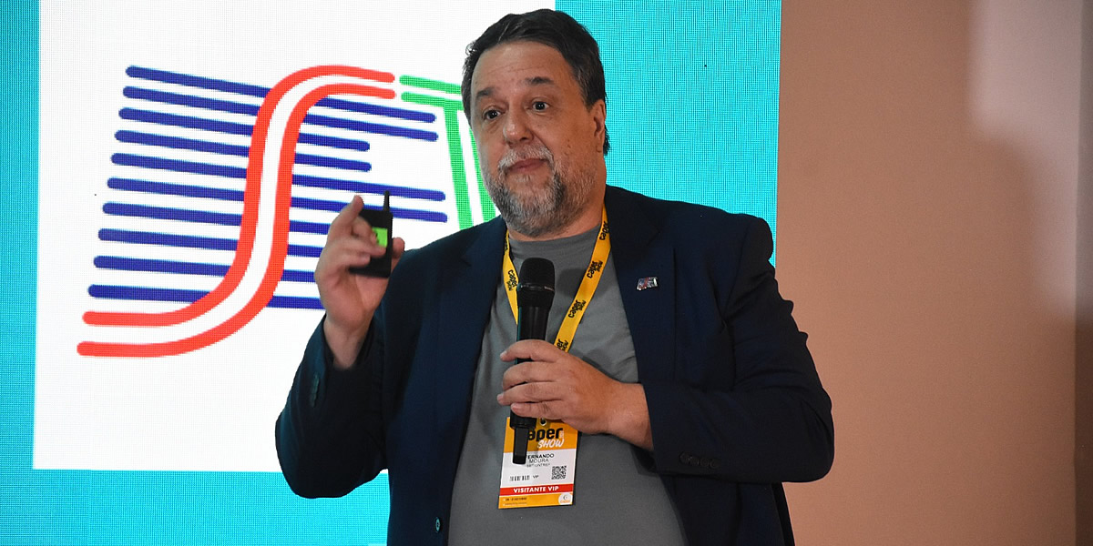 A comunicação pública deve focar no serviço e na diversidade nacional, diz editor da Revista SET