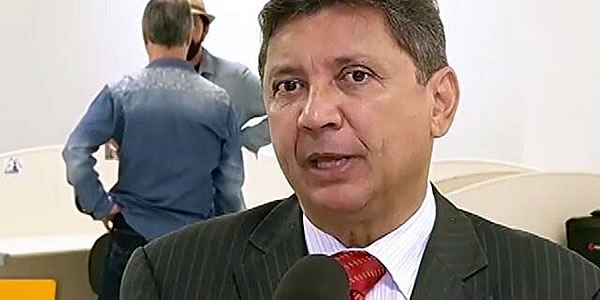 Presidente da ASTRAL, Wanderley Oliveira é um dos entrevistados na Reportagem Especial que celebra os 10 anos de fundação da Rádio FM Assembleia (CE)